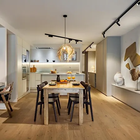 Liang - 3 Bedrooms In Eixample Esquerra Apartment