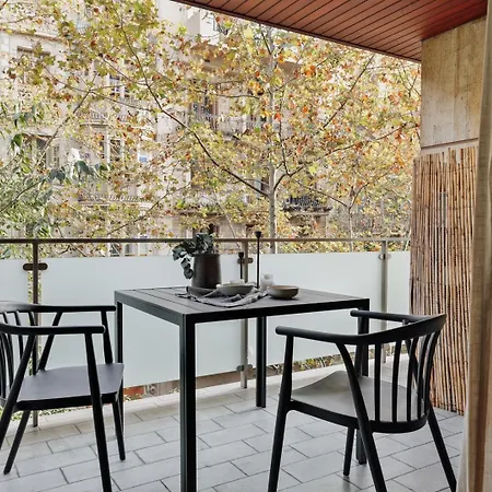 Liang - 3 Bedrooms In Eixample Esquerra Apartment